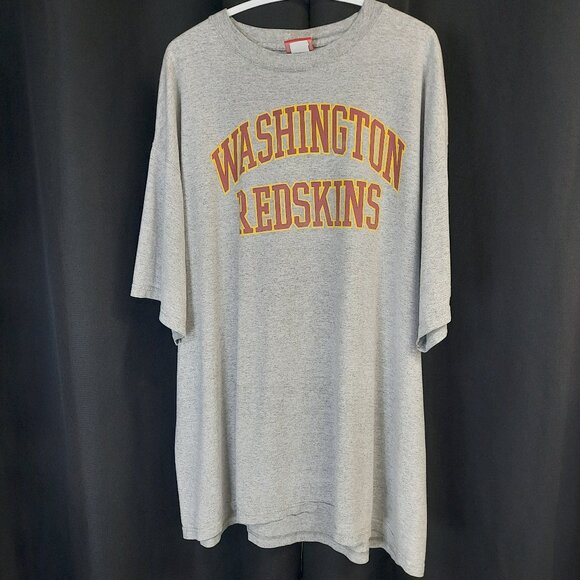 Sports NFL Washington Redskins Men's Size XXL T-shirt Vintage 2005 Commanders - Picture 1 of 7